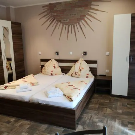 Bed and Breakfast Borostyan Panzio
