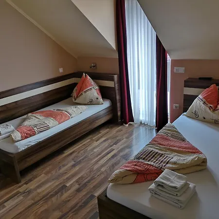 Borostyan Panzio 3* Balatonfüred