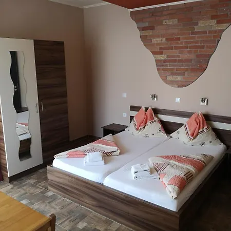 Alojamento de Acomodação e Pequeno-almoço Borostyán Panzió Balatonfüred