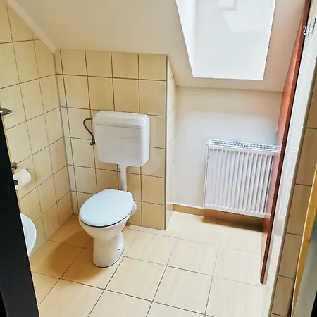 Borostyan Panzio Bed & Breakfast 3*