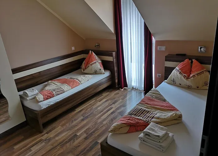 Borostyan Panzio 3* Балатонфюред