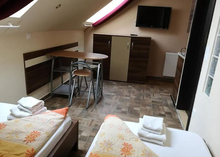 Borostyan Panzio 3* Балатонфюред