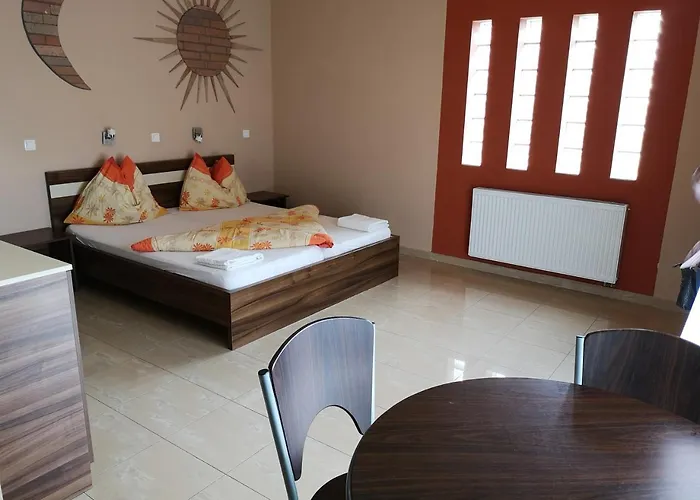 Bed and Breakfast Borostyan Panzio 3*