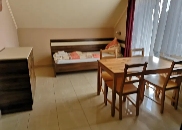 Bed and Breakfast Borostyan Panzio 3*
